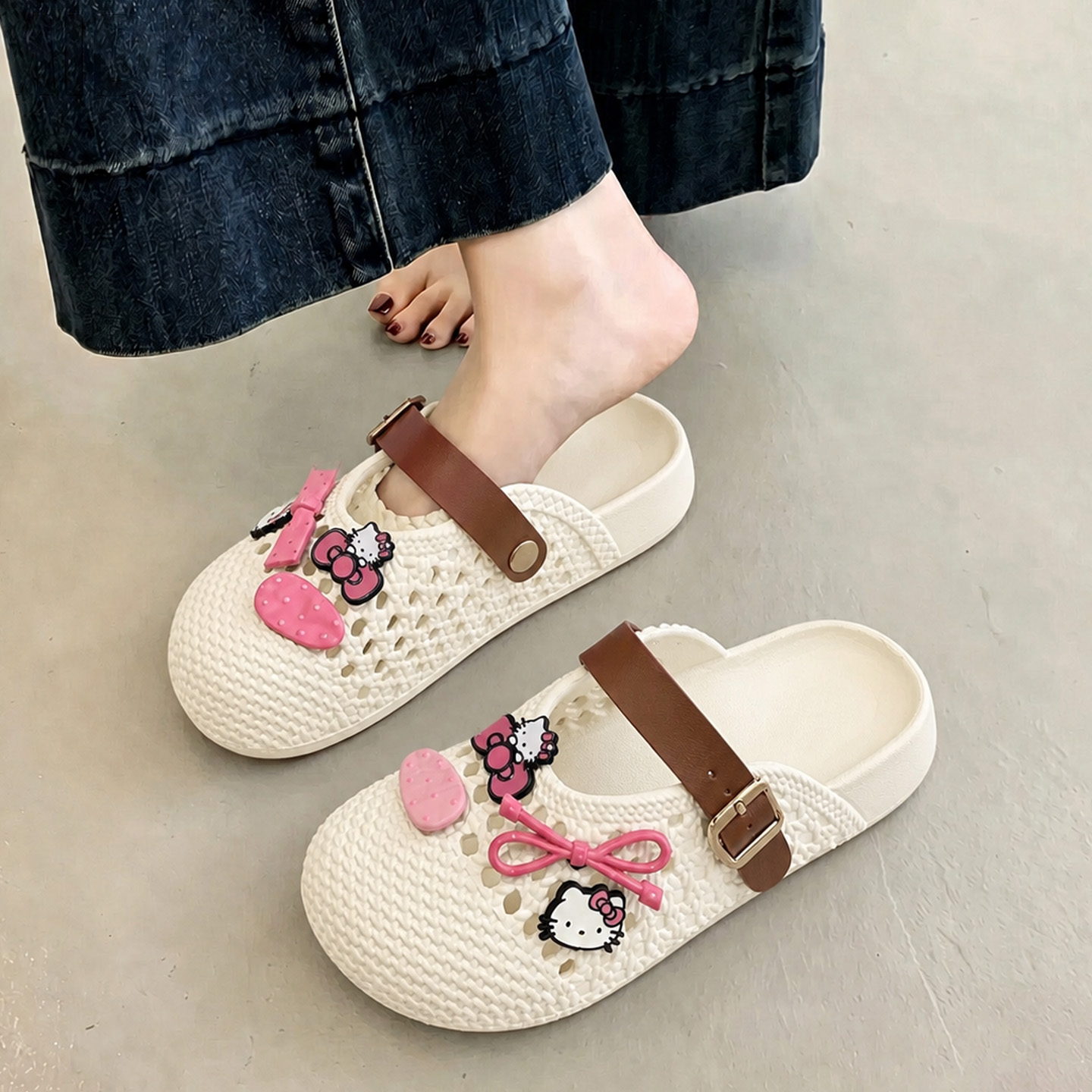 Summer Women Hollow Out Slippe - огляд і ціна Water Shoes